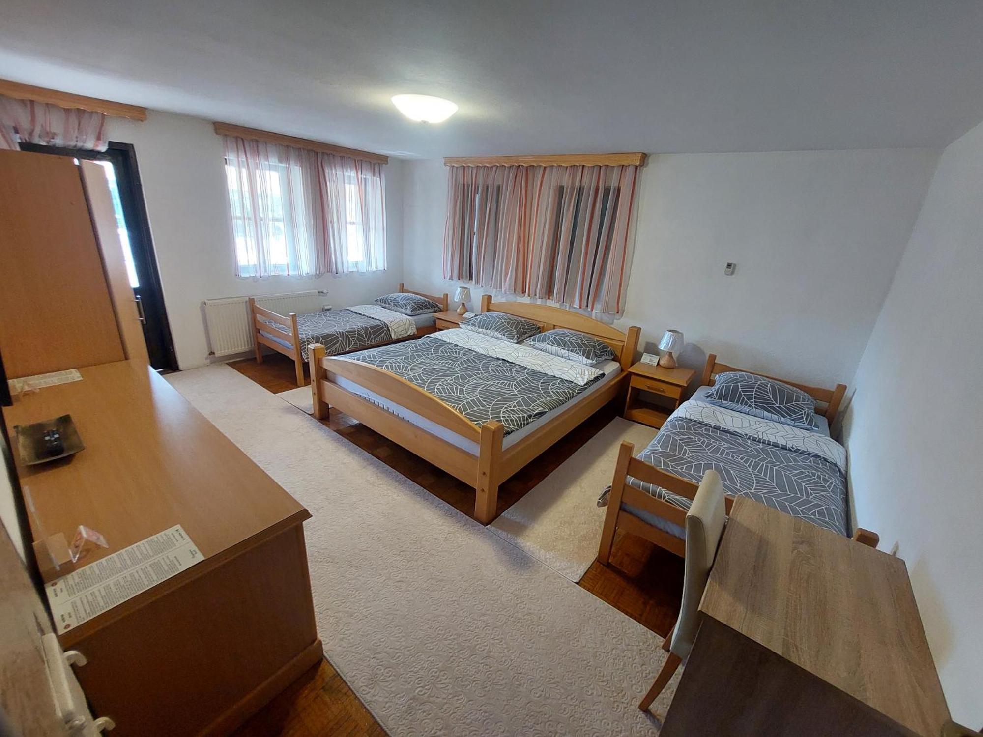 Panorama Travnik Aparthotel Kamer foto