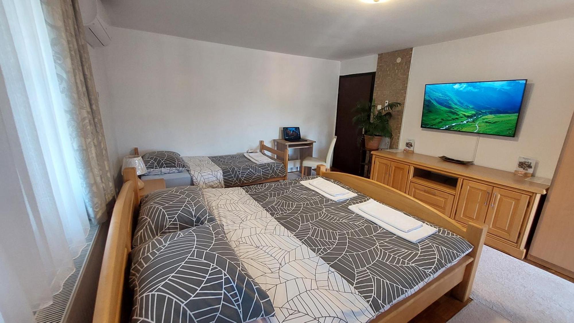 Panorama Travnik Aparthotel Buitenkant foto
