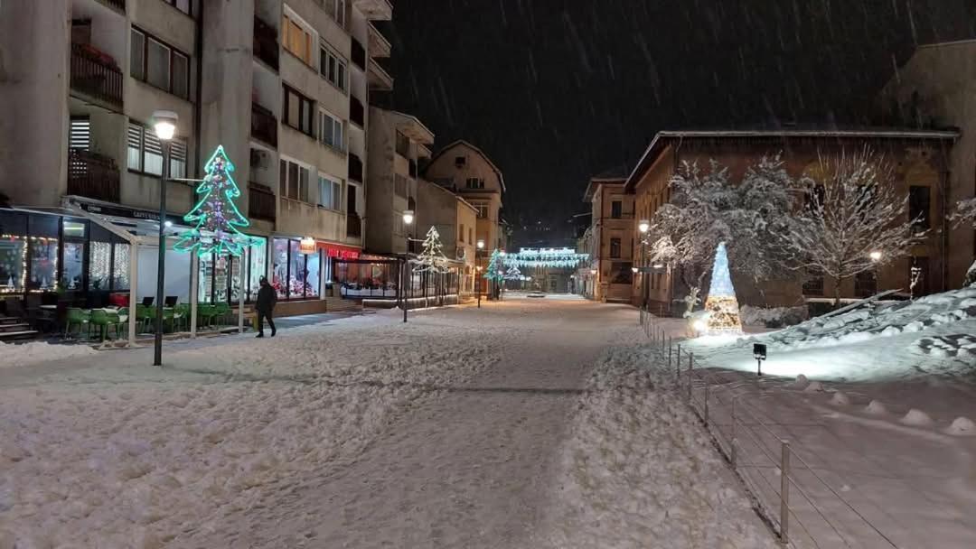 Panorama Travnik Aparthotel Buitenkant foto